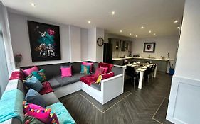 Sugar Hill Suite By Sasco Apartments